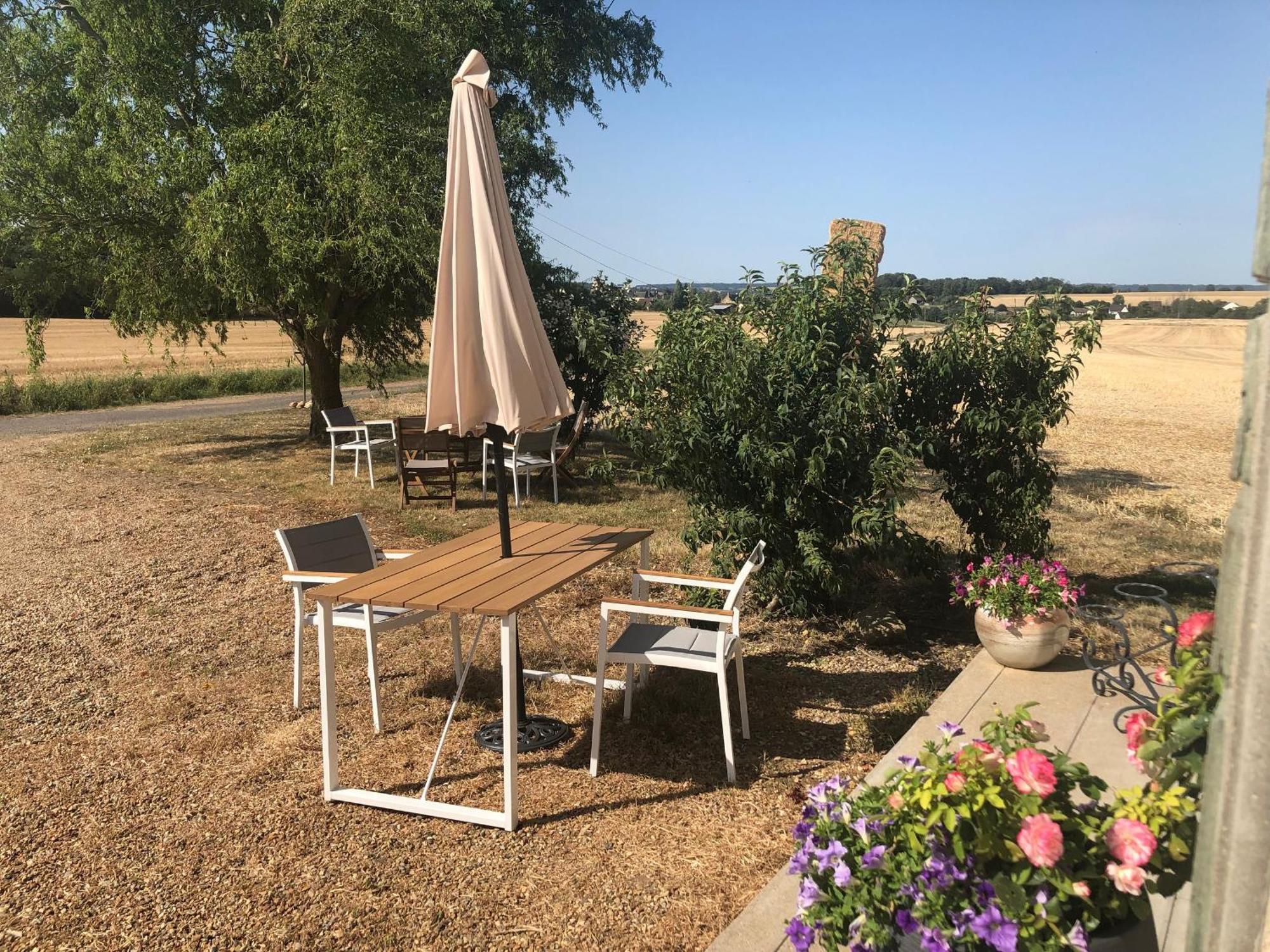 Gite Confort Au Coeur De La Vallee Du Loir : 4 Ch, Jardin, Fibre, Bbq, Proche Chateau - Fr-1-410-274 Ruille-Sur-Loir Zewnętrze zdjęcie
